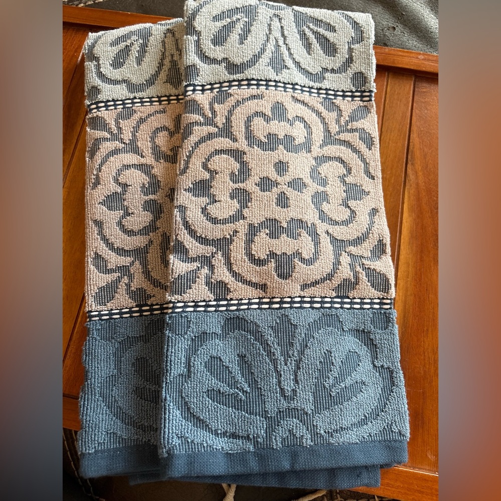 Discontinued Jennifer Adam’s Blue and Beige Damask Hand Towels - Pack of 2